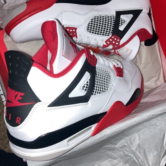 Air Jordan 4 retro(2020) “fire red” sz 12 New w/box main image 16